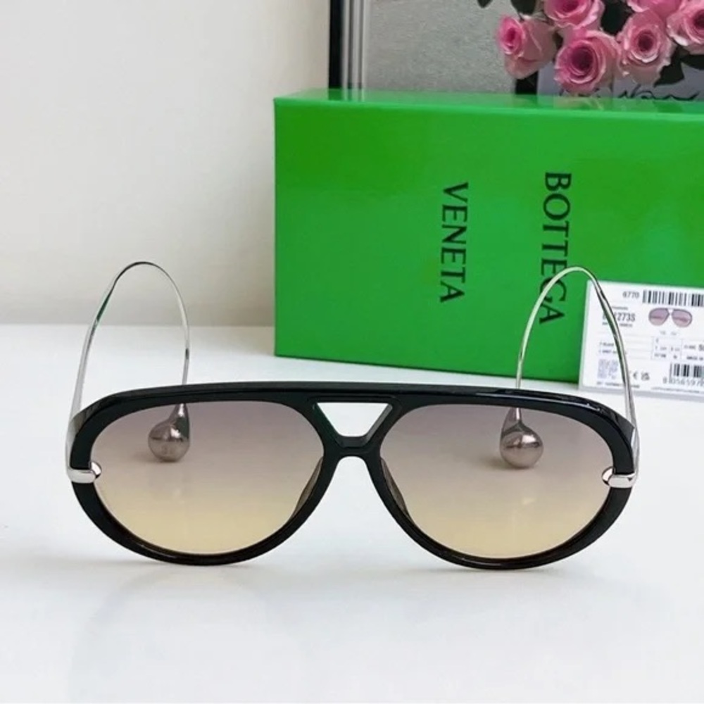 Bottega Veneta Black and Cream Sunglasses
